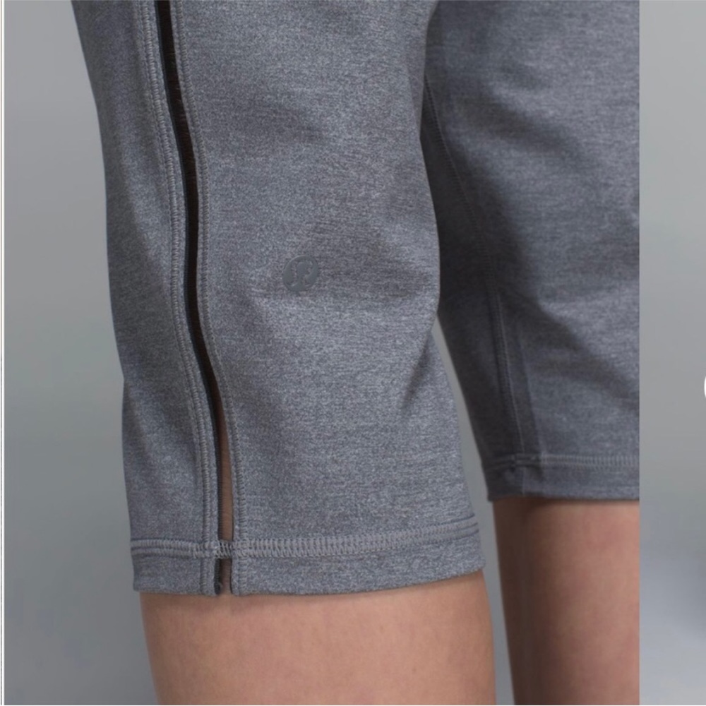Lululemon retreat Yogi cropped pants gray 4 - Picture 5 of 11